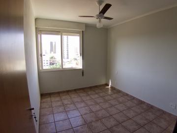 Alugar Apartamentos / Padrão em Ribeirão Preto R$ 850,00 - Foto 18