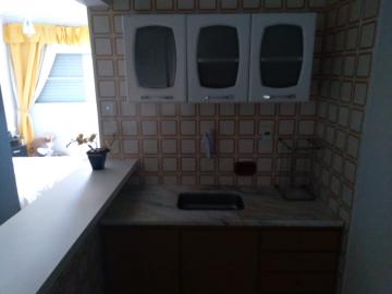 Alugar Apartamentos / Kitchenet / Flat em Ribeirão Preto R$ 500,00 - Foto 4