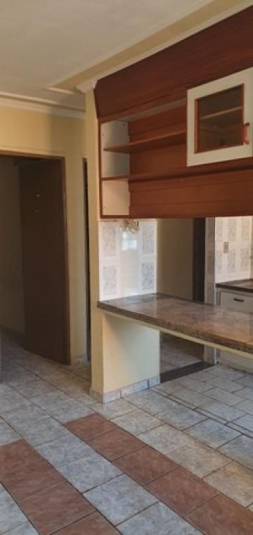 Comprar Apartamentos / Padrão em Ribeirão Preto R$ 112.000,00 - Foto 2