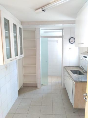 Alugar Apartamentos / Padrão em Ribeirão Preto R$ 1.700,00 - Foto 5