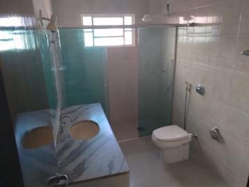 Alugar Apartamentos / Padrão em Ribeirão Preto R$ 1.800,00 - Foto 16