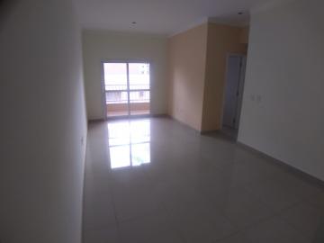 Alugar Apartamentos / Padrão em Ribeirão Preto R$ 1.700,00 - Foto 2