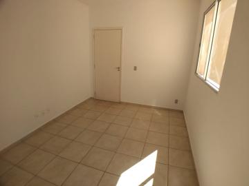 Alugar Apartamentos / Padrão em Ribeirão Preto R$ 600,00 - Foto 4