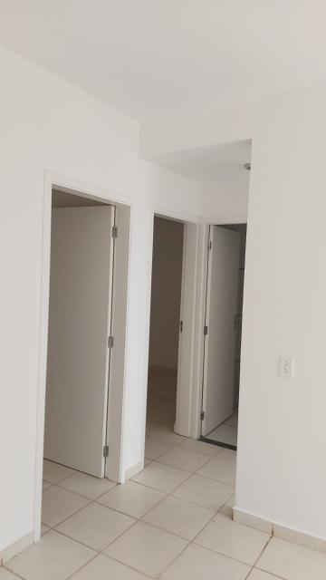 Alugar Apartamentos / Padrão em Ribeirão Preto R$ 600,00 - Foto 4