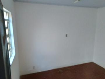 Alugar Casas / Padrão em Ribeirão Preto R$ 2.500,00 - Foto 3