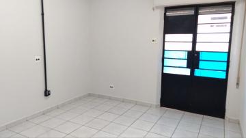 Alugar Apartamentos / Padrão em Ribeirão Preto R$ 1.200,00 - Foto 1