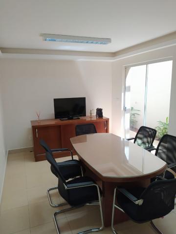 Alugar Comercial / Sala Comercial em Ribeirão Preto R$ 900,00 - Foto 1