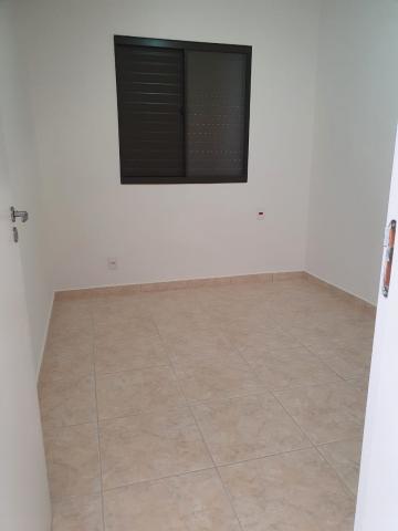 Alugar Apartamentos / Padrão em Ribeirão Preto R$ 650,00 - Foto 5