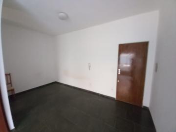 Alugar Apartamentos / Padrão em Ribeirão Preto R$ 650,00 - Foto 3