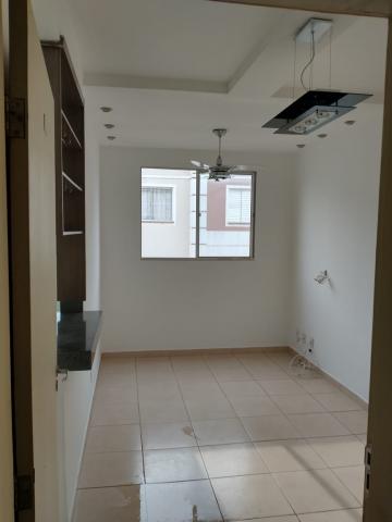 Comprar Apartamentos / Padrão em Ribeirão Preto R$ 199.000,00 - Foto 2