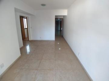 Alugar Apartamentos / Padrão em Ribeirão Preto R$ 1.600,00 - Foto 2