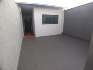 Alugar Casas / Padrão em Ribeirão Preto R$ 1.100,00 - Foto 2