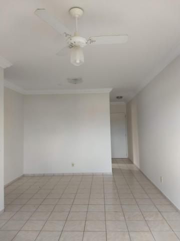 Comprar Apartamentos / Padrão em Ribeirão Preto R$ 370.000,00 - Foto 5