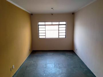 Alugar Apartamentos / Padrão em Ribeirão Preto R$ 850,00 - Foto 1