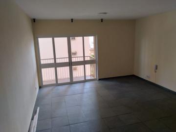 Alugar Apartamentos / Padrão em Ribeirão Preto R$ 700,00 - Foto 1