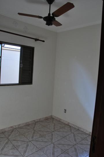 Comprar Casas / Padrão em Sertãozinho R$ 370.000,00 - Foto 11