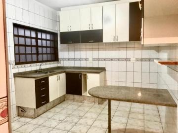 Alugar Casas / Padrão em Ribeirão Preto R$ 2.900,00 - Foto 6