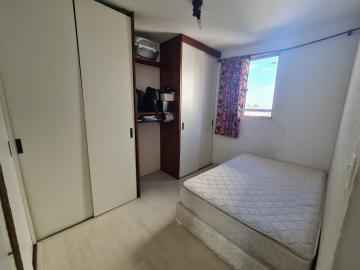 Comprar Apartamentos / Padrão em São Paulo R$ 290.000,00 - Foto 6