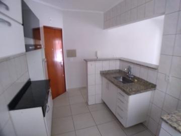 Alugar Apartamentos / Padrão em Ribeirão Preto R$ 900,00 - Foto 3