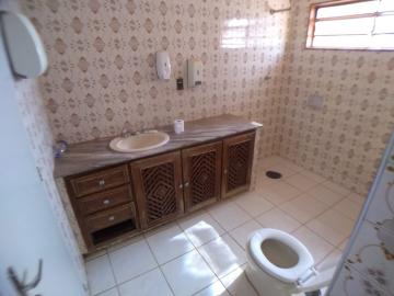 Alugar Casas / Padrão em Ribeirão Preto R$ 3.000,00 - Foto 9