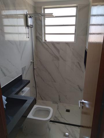 Alugar Apartamento / Padrão em Ribeirao Preto R$ 1.650,00 - Foto 17
