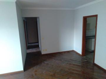 Alugar Apartamentos / Padrão em Ribeirão Preto R$ 1.200,00 - Foto 3