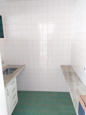 Alugar Apartamentos / Padrão em Ribeirão Preto R$ 800,00 - Foto 3