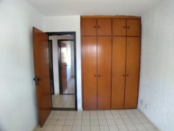 Alugar Apartamentos / Padrão em Ribeirão Preto R$ 750,00 - Foto 5