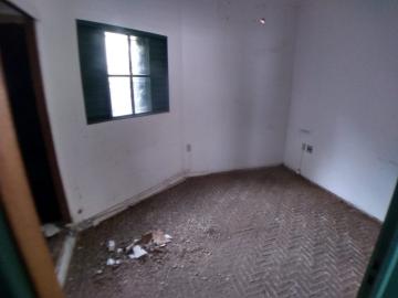 Alugar Comercial / Casa Comercial em Ribeirão Preto R$ 1.400,00 - Foto 3