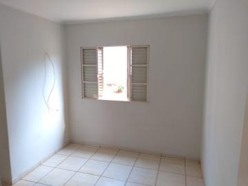 Alugar Apartamentos / Padrão em Ribeirão Preto R$ 1.000,00 - Foto 5