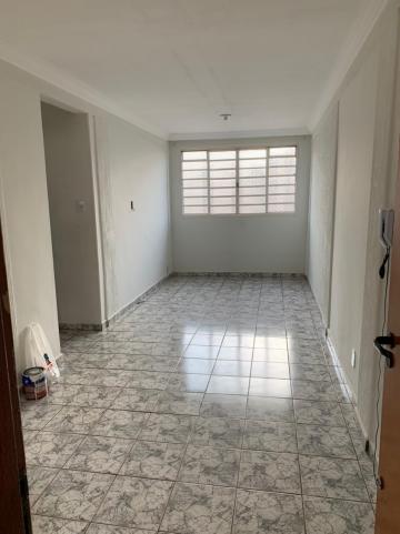 Comprar Apartamentos / Padrão em Ribeirão Preto R$ 138.000,00 - Foto 1