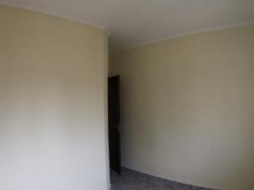 Alugar Casas / Padrão em Ribeirão Preto R$ 1.300,00 - Foto 18