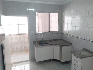 Alugar Apartamentos / Padrão em Ribeirão Preto R$ 900,00 - Foto 4