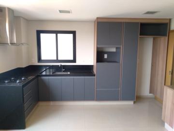 Alugar Apartamentos / Padrão em Ribeirão Preto R$ 3.600,00 - Foto 3