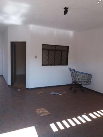Casas / Padrão em Ribeirão Preto , Comprar por R$240.000,00