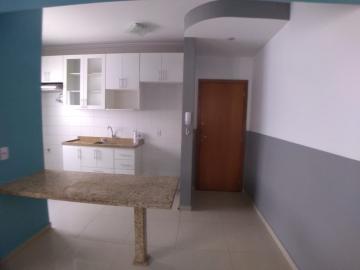 Alugar Apartamentos / Padrão em Ribeirão Preto R$ 1.000,00 - Foto 3