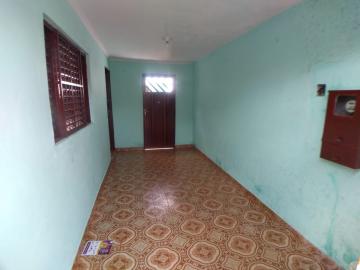 Casas / Padrão em Ribeirão Preto Alugar por R$850,00