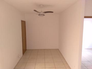 Alugar Apartamentos / Padrão em Ribeirão Preto R$ 725,00 - Foto 1