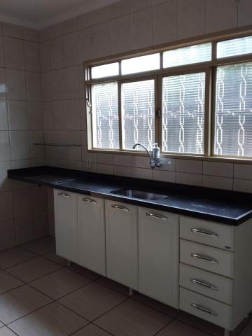 Comprar Casas / Padrão em Ribeirão Preto R$ 450.000,00 - Foto 3