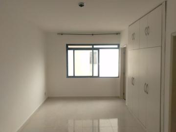 Alugar Apartamentos / Padrão em Ribeirão Preto R$ 500,00 - Foto 1