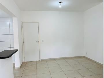 Alugar Apartamentos / Padrão em Ribeirão Preto R$ 1.000,00 - Foto 1