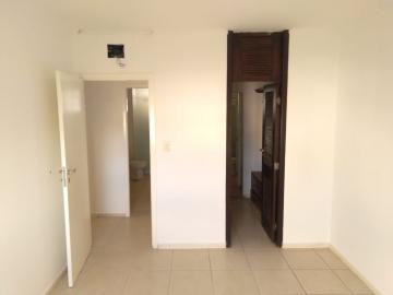 Alugar Apartamentos / Padrão em Ribeirão Preto R$ 1.400,00 - Foto 10