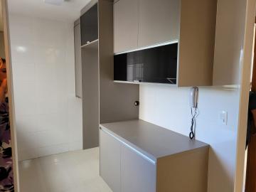 Alugar Apartamentos / Padrão em Ribeirão Preto R$ 1.370,00 - Foto 5