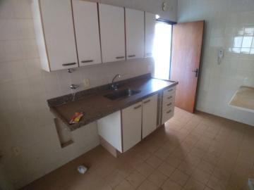 Alugar Apartamentos / Padrão em Ribeirão Preto R$ 1.200,00 - Foto 5