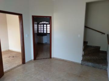 Alugar Casas / Padrão em Jardinopolis R$ 1.500,00 - Foto 2
