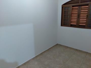 Alugar Casas / Padrão em Jardinopolis R$ 1.500,00 - Foto 16