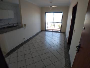 Alugar Apartamentos / Padrão em Ribeirão Preto R$ 800,00 - Foto 1