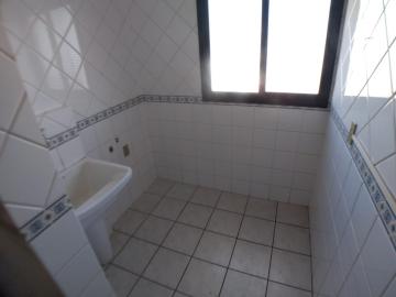 Alugar Apartamentos / Padrão em Ribeirão Preto R$ 800,00 - Foto 5