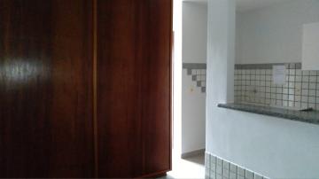 Alugar Apartamentos / Studio/Kitnet em Ribeirão Preto R$ 520,00 - Foto 2