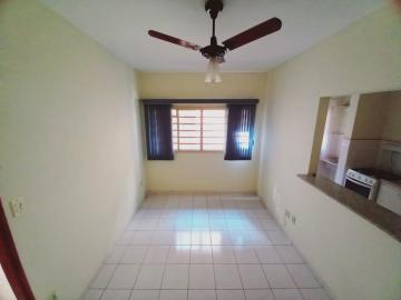 Alugar Apartamentos / Padrão em Ribeirão Preto R$ 700,00 - Foto 2